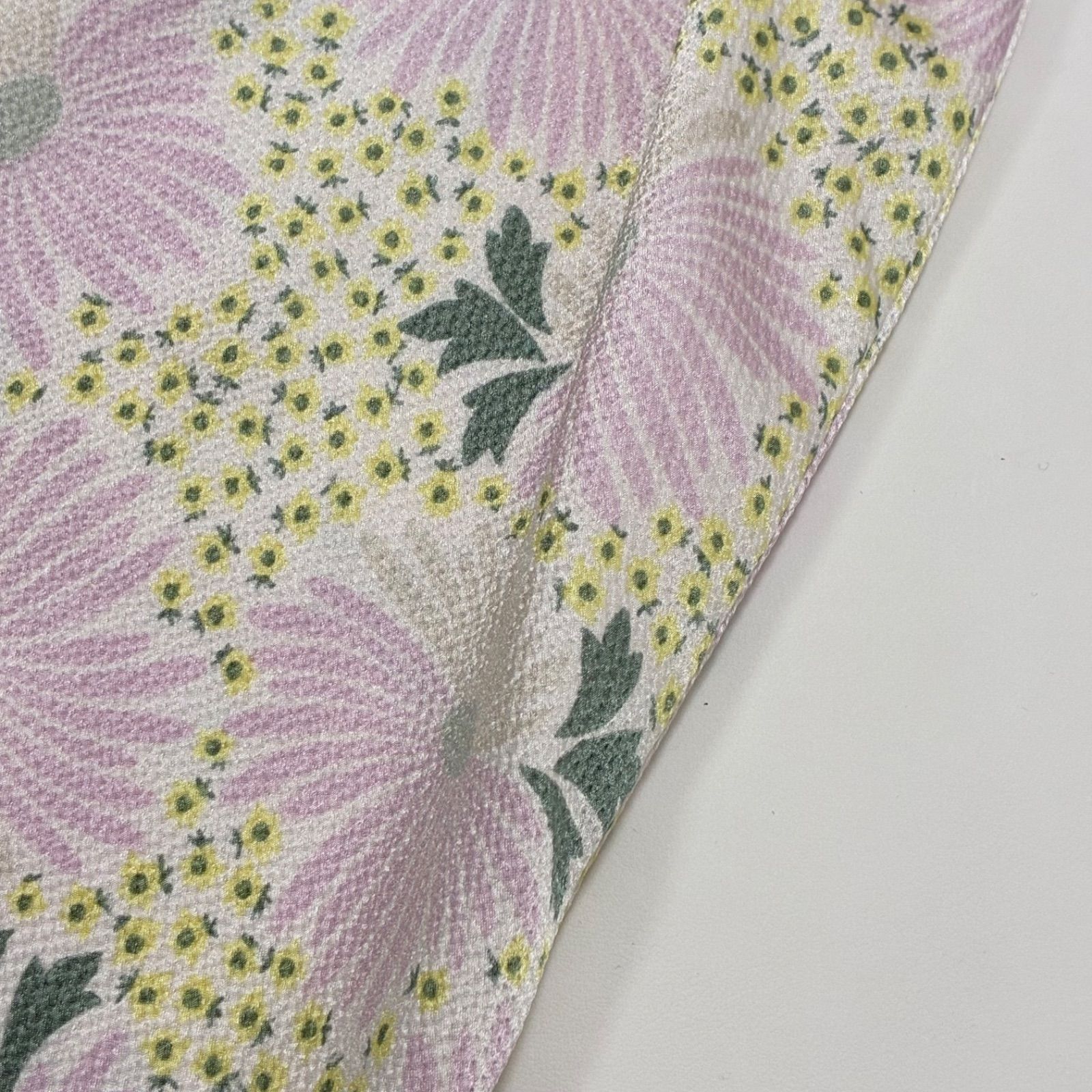 パフスリーブフローラルミディドレス