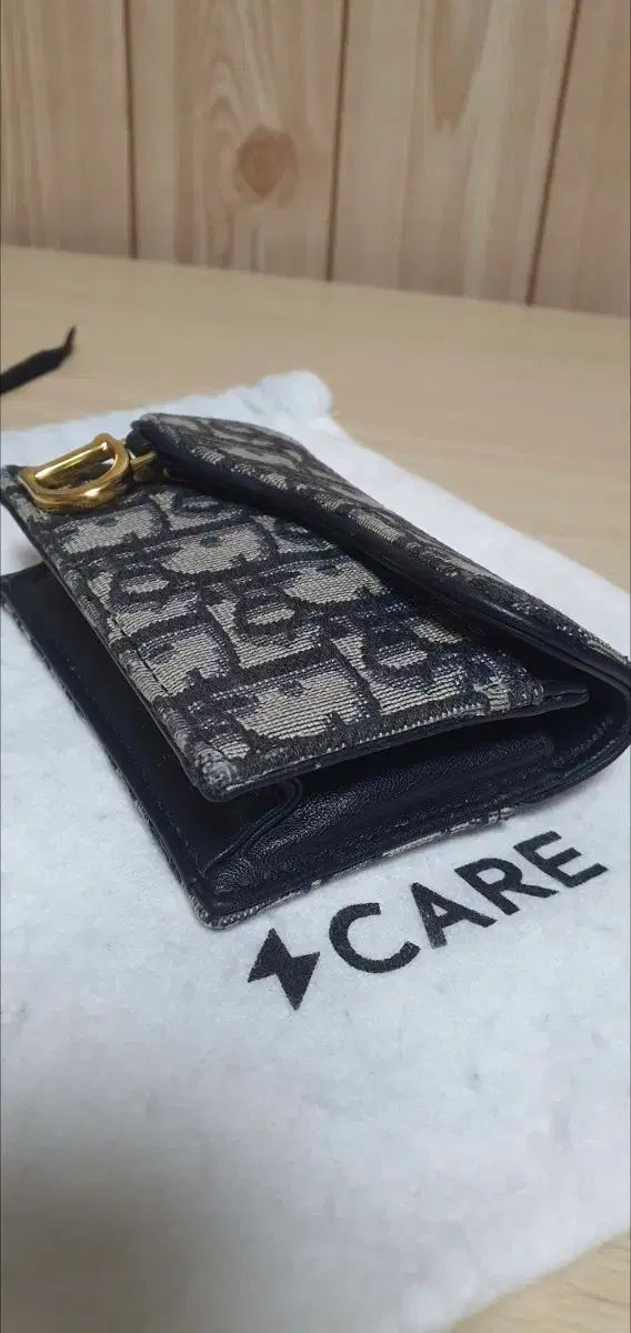 ディオール オブリーク