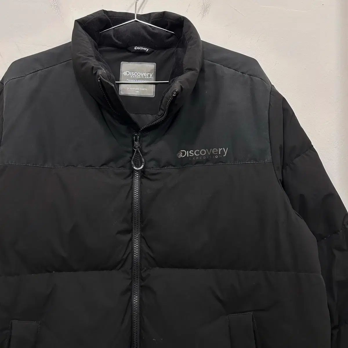 DISCOVERY シンプルロゴ グースダウン ダウン ジャケット