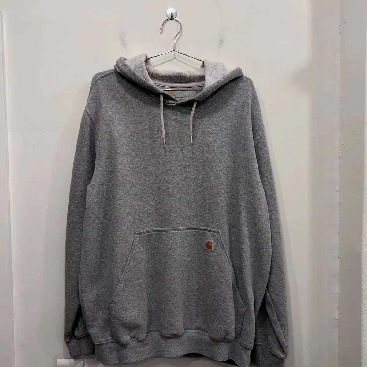 Carhartt オリジナル スリーブロゴ オーバーサイズ フーディー