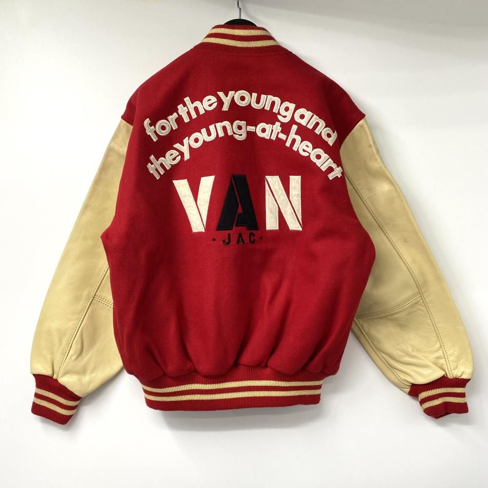 中古】VAN JACKET バックロゴメルトン スタジャン レッド/クリーム