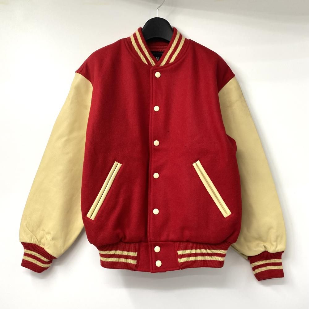 中古】VAN JACKET バックロゴメルトン スタジャン レッド/クリーム