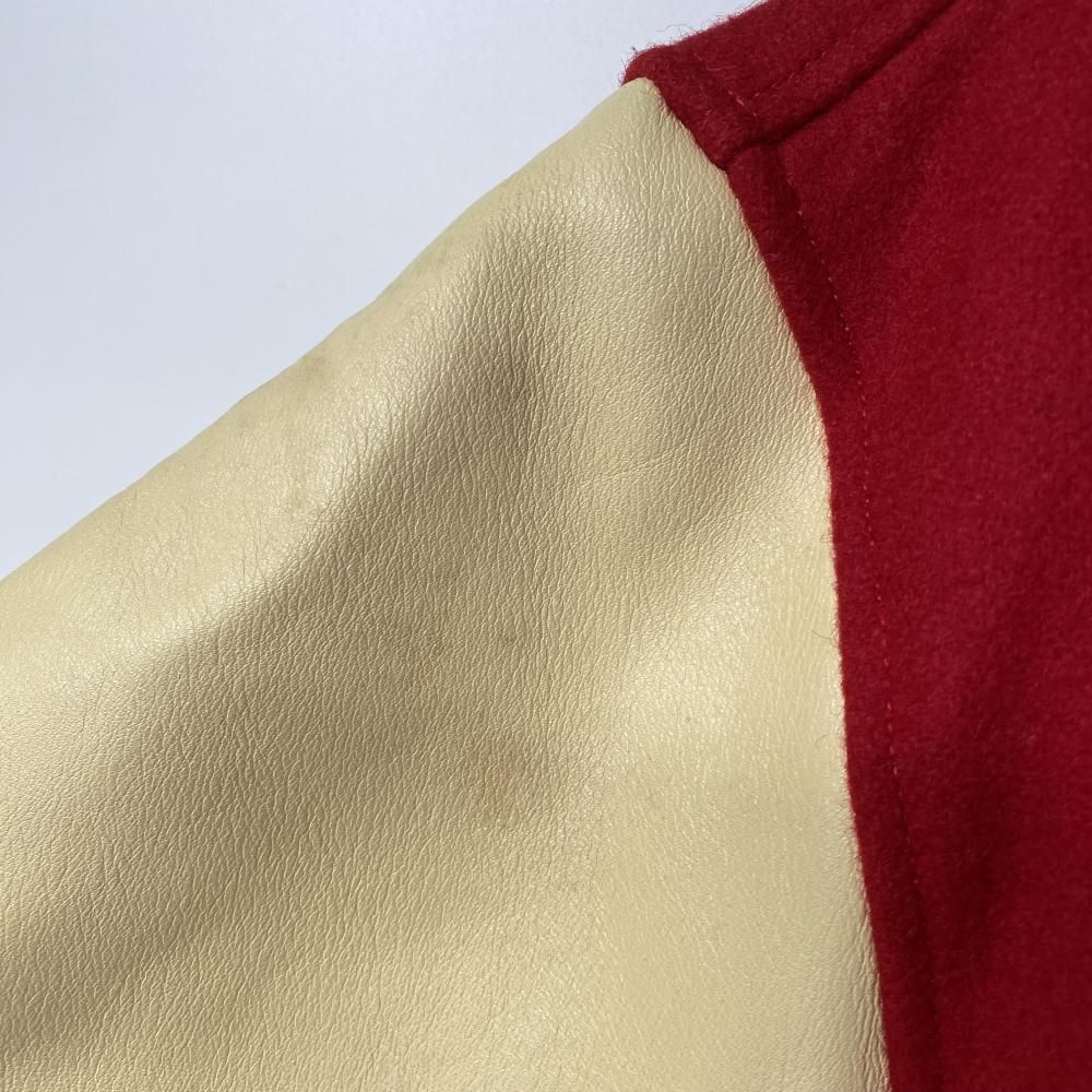 中古】VAN JACKET バックロゴメルトン スタジャン レッド/クリーム