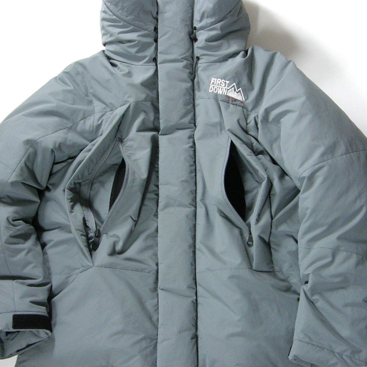 新品】 FIRST DOWN ／ ファーストダウン 700フィルパワー ボリューム 