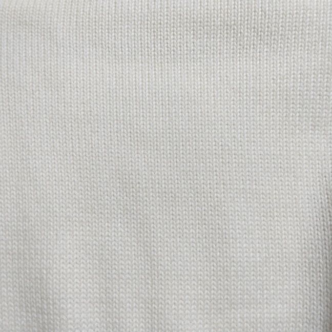 アイボリー×レッド クルーネック