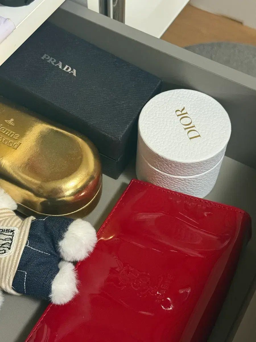 ディオール 30 モンテーニュ ミッツァ 後 収納ボックス ジュン dior