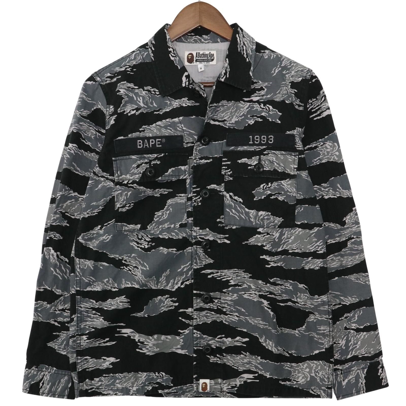 ジャケット・アウター A BATHING APE TIGER CAMO MILITARY SHIRT A BATHING APE/ア ベイシング エイプ TIGER CAMO MILITARY SHIRT