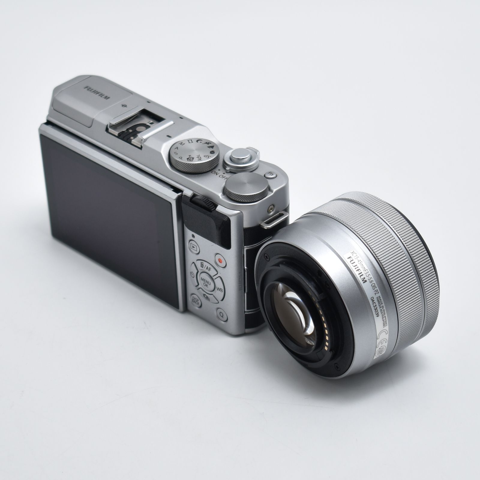  B 10694 富士フイルム ミラーレス一眼カメラ X A 5レンズキット シルバー 5 LK S ミラーレス一眼 デジタルカメラ