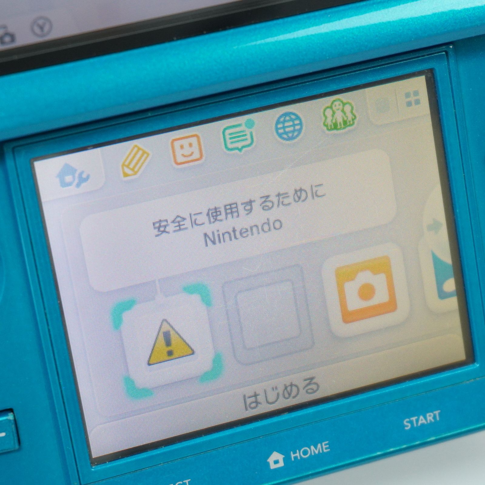 m306】Nintendo 3DS 本体 エメラルドグリーン / ブラック 動作確認