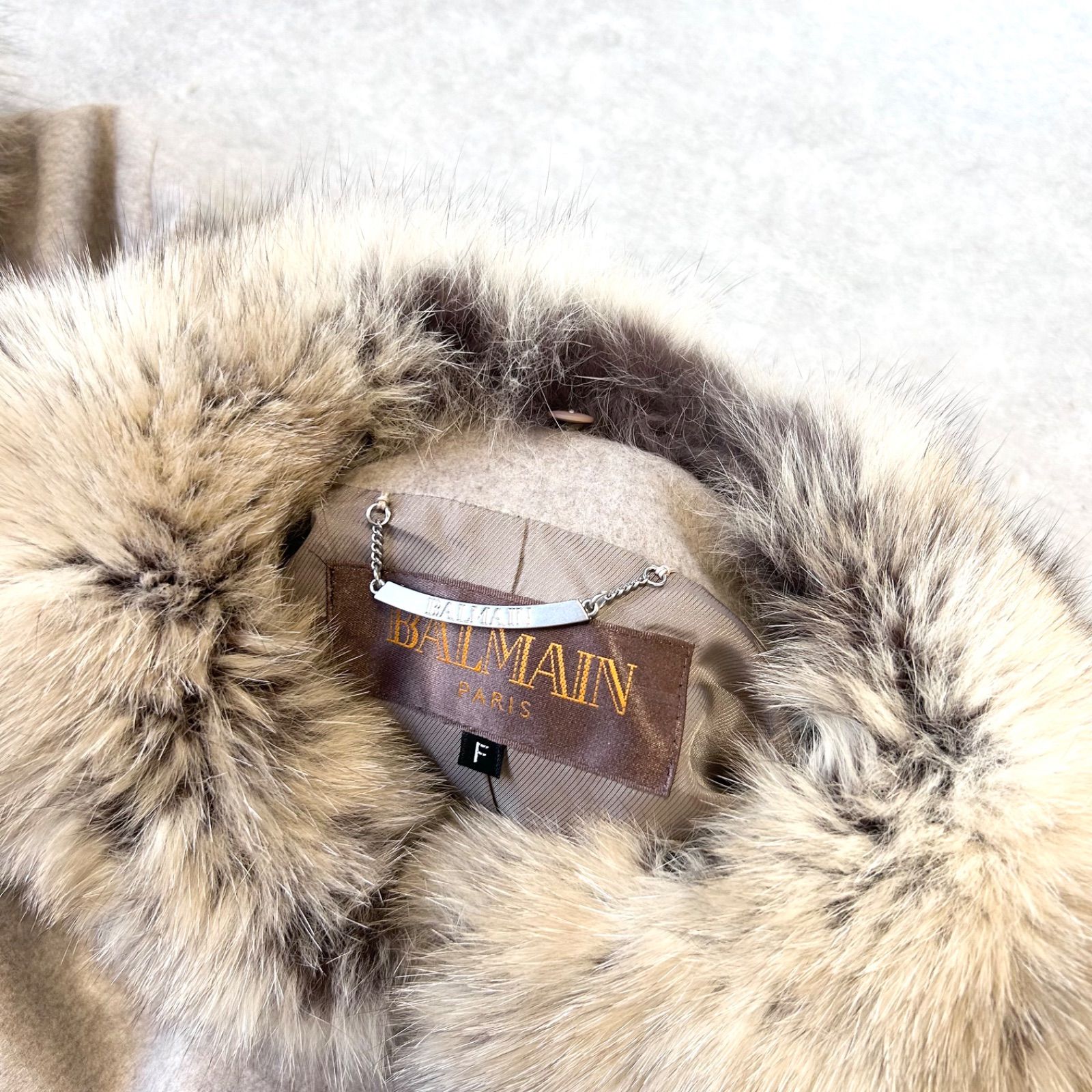 BALMAIN バルマン ピュアカシミヤ100% フォックスファー ポンチョ