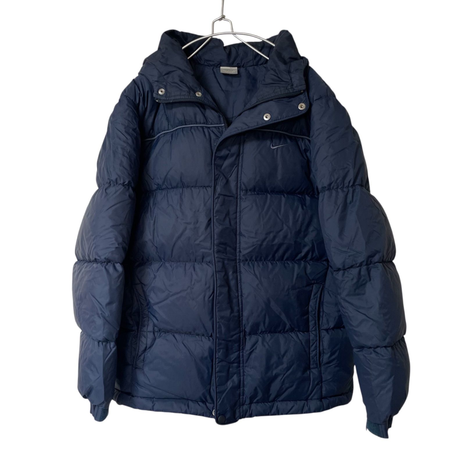 NIKE ジョーダン　ネイビー フード付きダウンジャケット Amazon.co.jp: NIKE(ナイキ) JordanPufferジョーダンパファー中綿厚手
