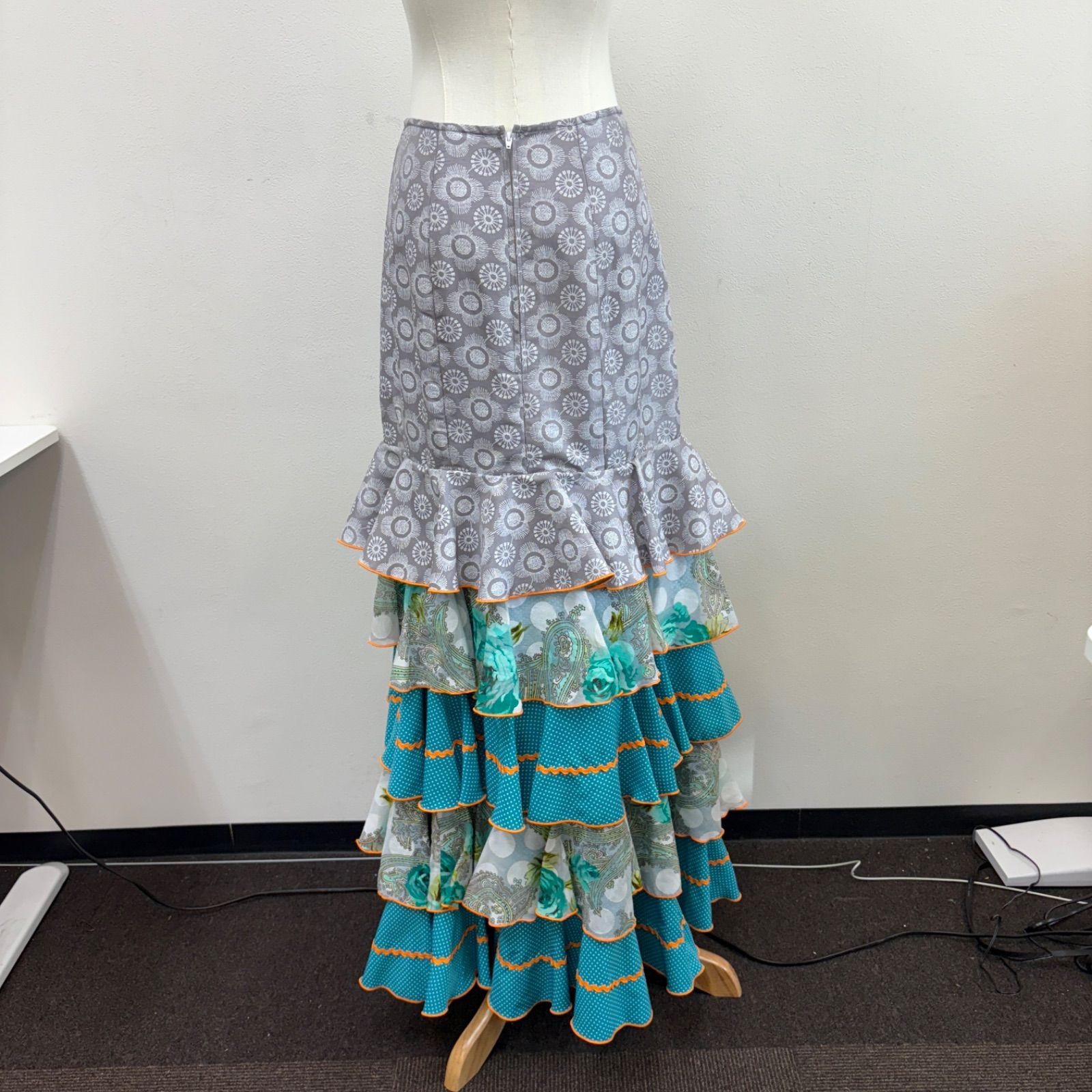 ソニアジョーンズ】フラメンコ衣装 スカート ファルダ ブルー グレー