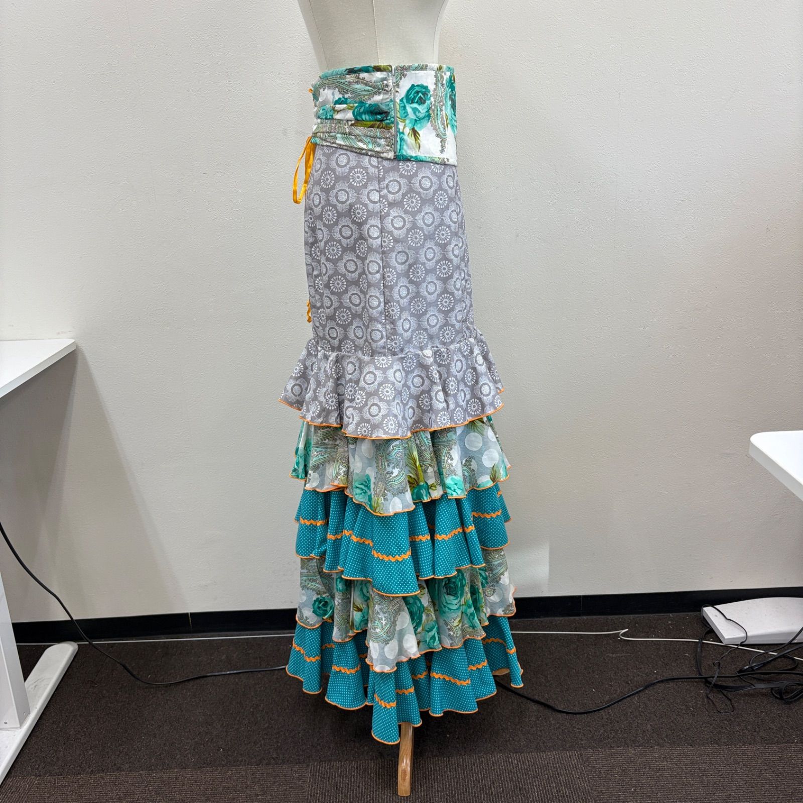 ソニアジョーンズ】フラメンコ衣装 スカート ファルダ ブルー グレー