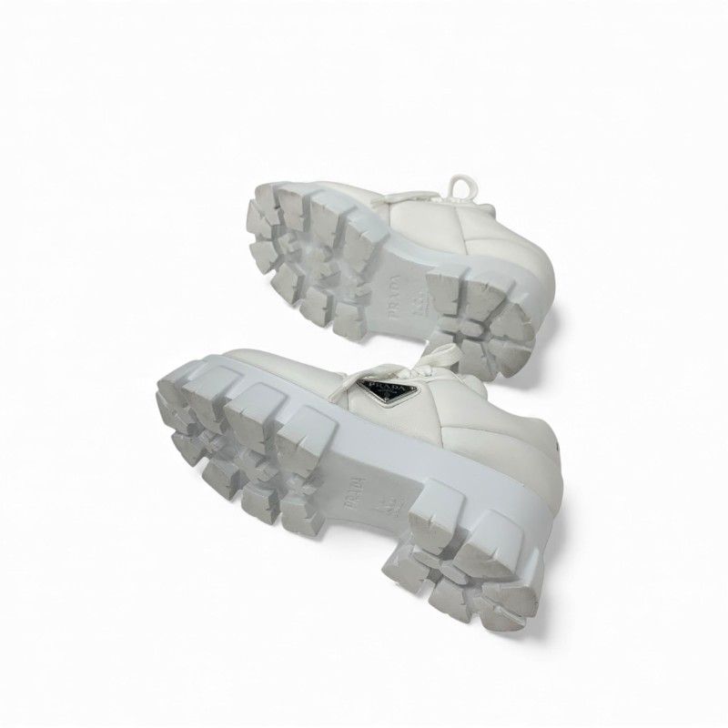 プラダ モノリス ナッパレザー 三角ロゴ プレート スニーカー 36 ホワイト プラダ モノリス ナッパレザー 三角ロゴ プレート スニーカー 36