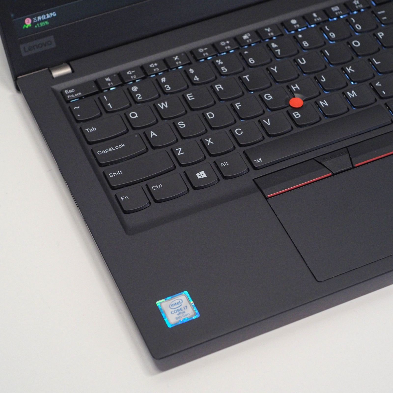 Lenovo ThinkPad T490s、32 GBメモリ、i7-8665U vPro、1TB SSD、整備