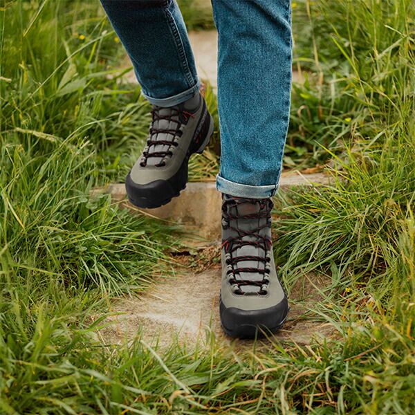 登山靴 登山