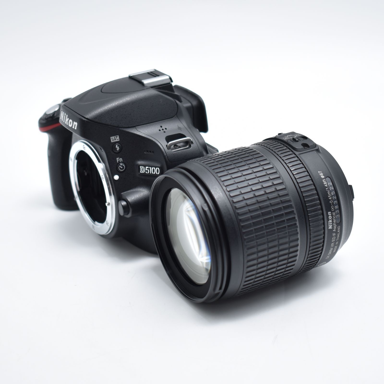 B 10487 Nikon デジタル一眼レフカメラ D 5100 18 105 VR レンズキット