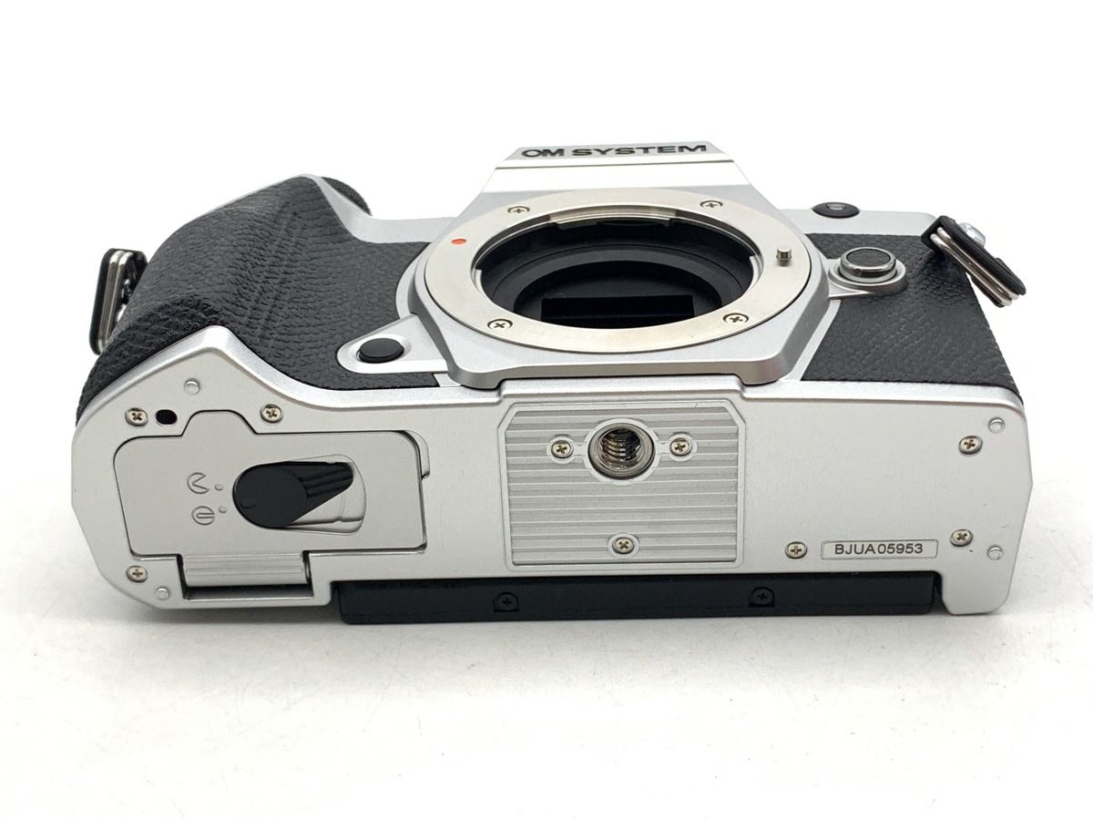 中古】 【美品】 OM SYSTEM OM-5 Mark II ボディ シルバー - メルカリ