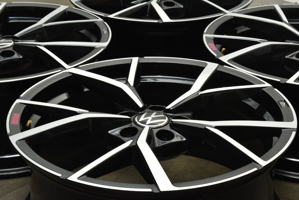 フォルクスワーゲン ゴルフ8 GTI 19 in 8 J 50 PCD 112 品番 5 H 0 601 025 AM DCCテクノロジーパッケージ 4本 Estoril