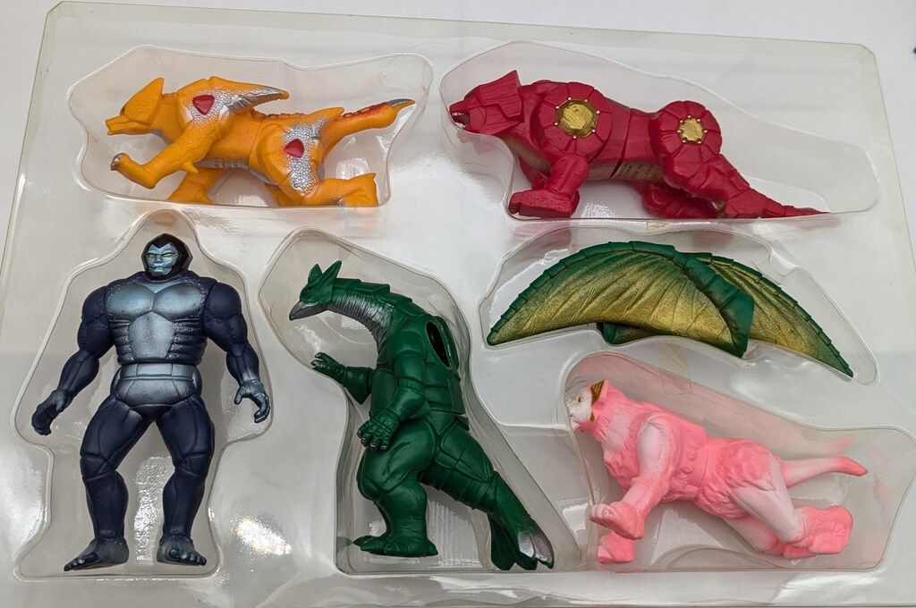 バンダイ 星獣戦隊ギンガマン 結集!5大星獣 - メルカリ