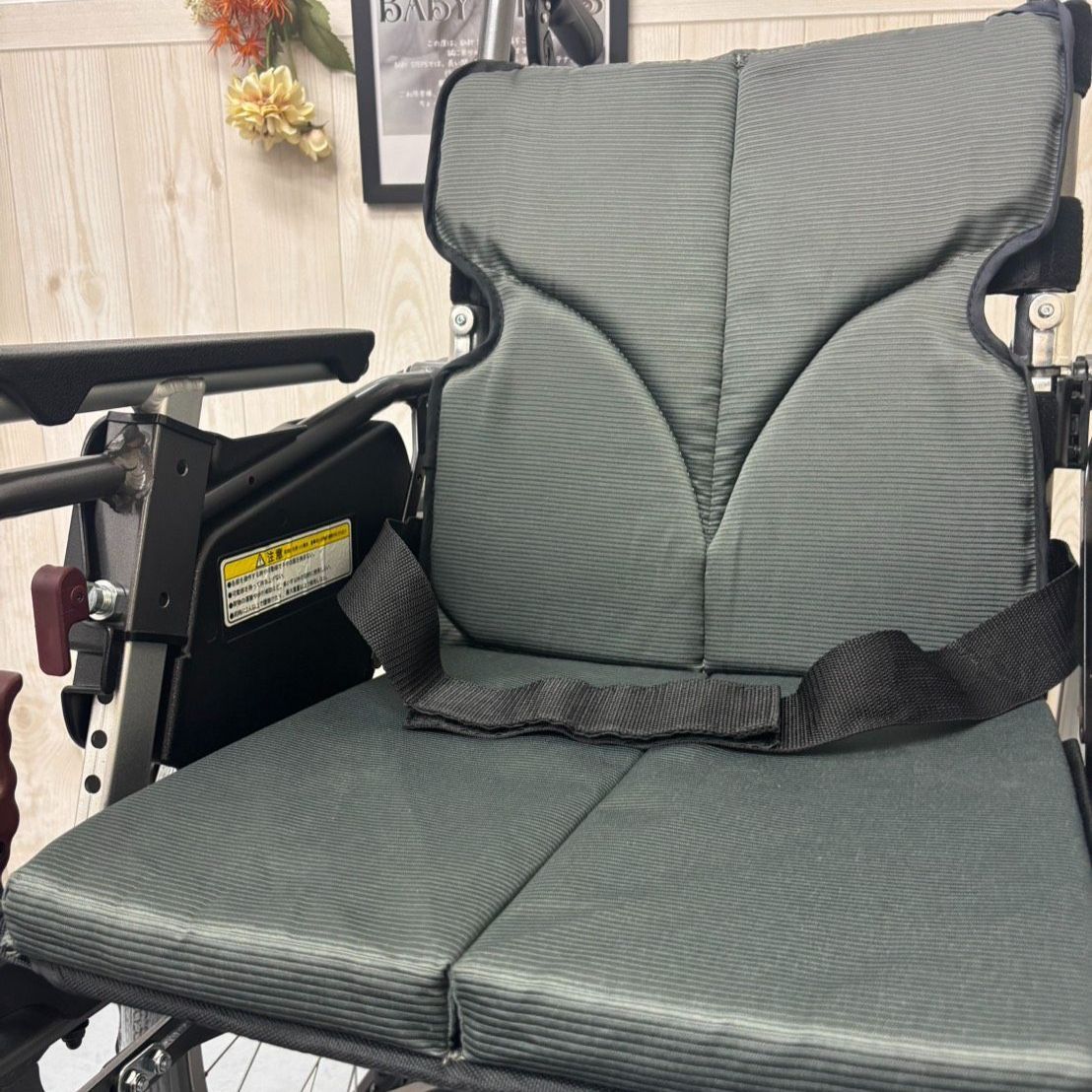 ノーパンクタイヤ