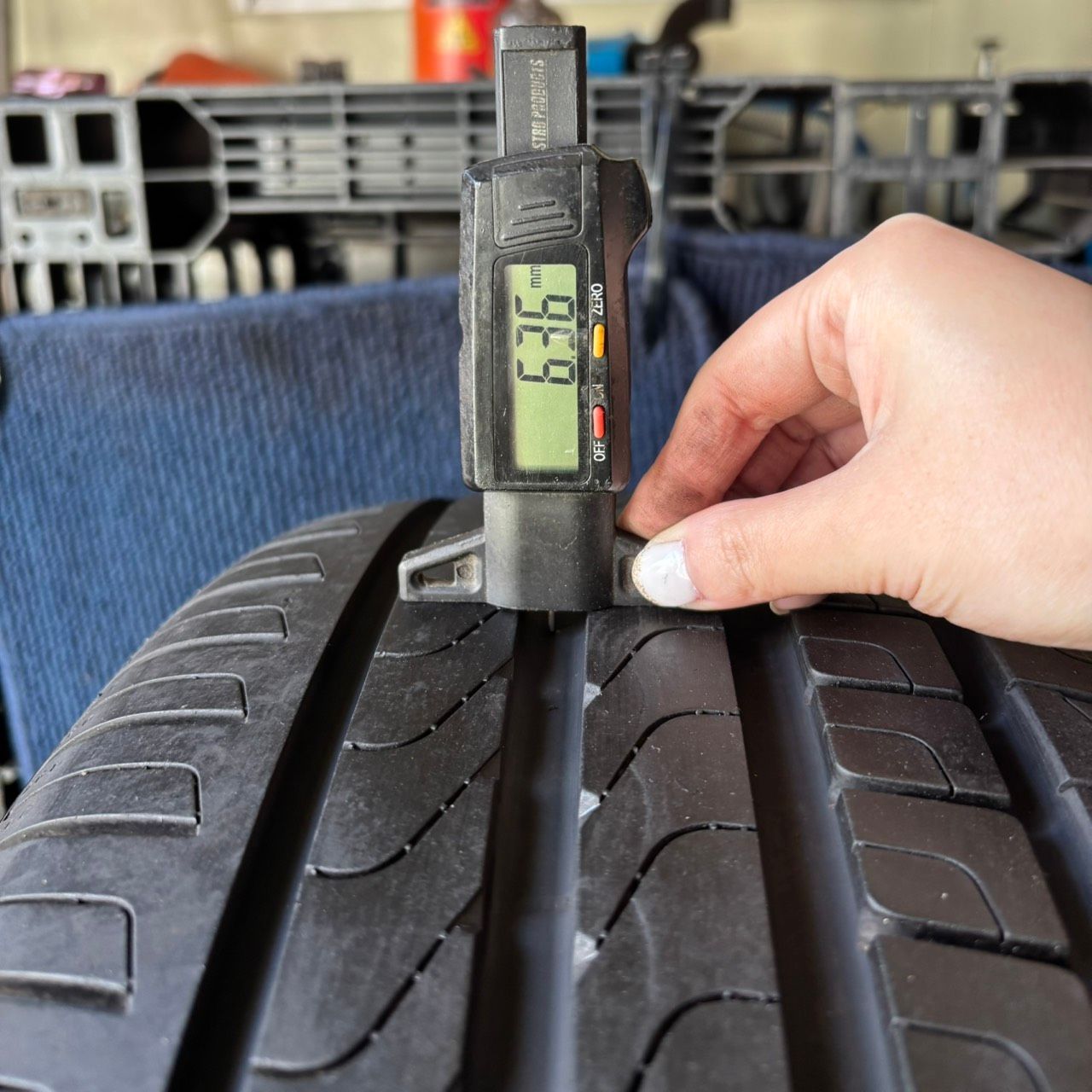 50Ｒ18 ランフラット