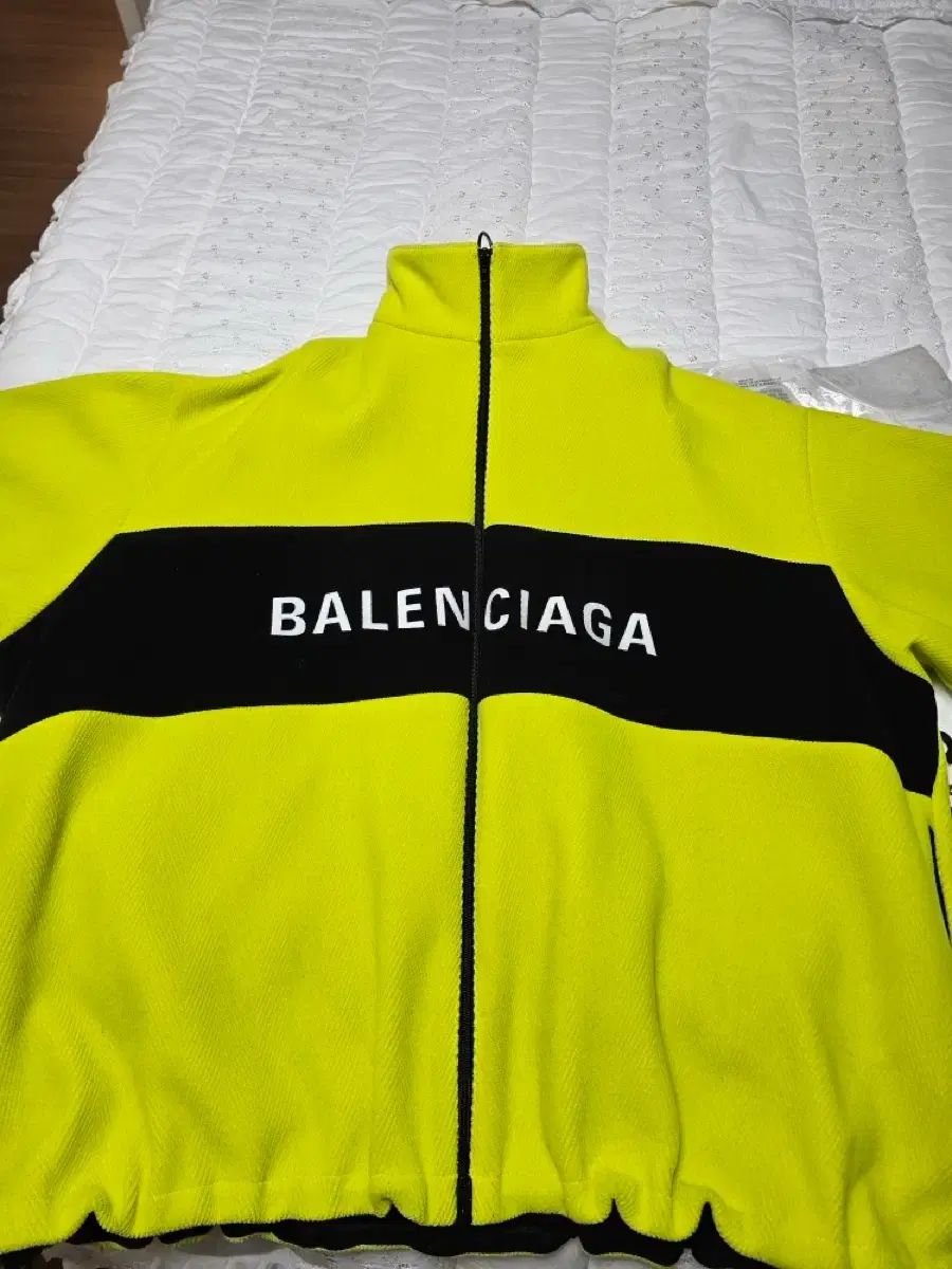 バレンシアガ 20 ss オーバーサイズ レーディスジャケット