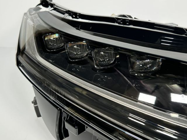 極美品/破損キズなし/低走行 ノートオーラ E13 FE13 純正 右ヘッド