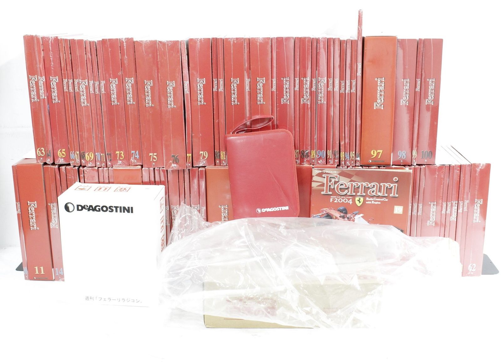 未組立多数 デアゴスティーニ フェラーリ F 2004 ラジコンカー 10 100巻 組立済みあり プロポ 付き 車 模型 フィギュア D B 15 byebye