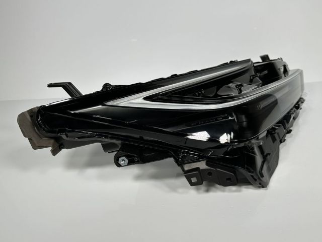 美品/破損キズなし プリウス ZVW60 MXWH60 純正 右ヘッドライト Assy