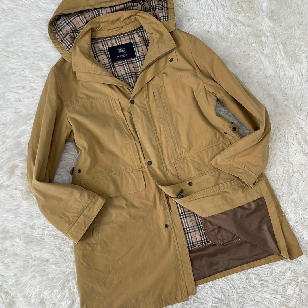 Burberrys ベージュ ナイロンジャケット Lサイズ Burberrys ベージュ ナイロンジャケット Lサイズ