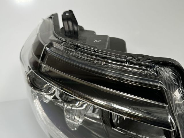 極美品 タントカスタム トップエディション LA600S 後期 純正 右ヘッド