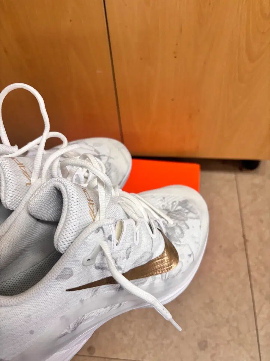  テニス NIKE ベイパー12 マグノリア 275 その他 武道 格闘技