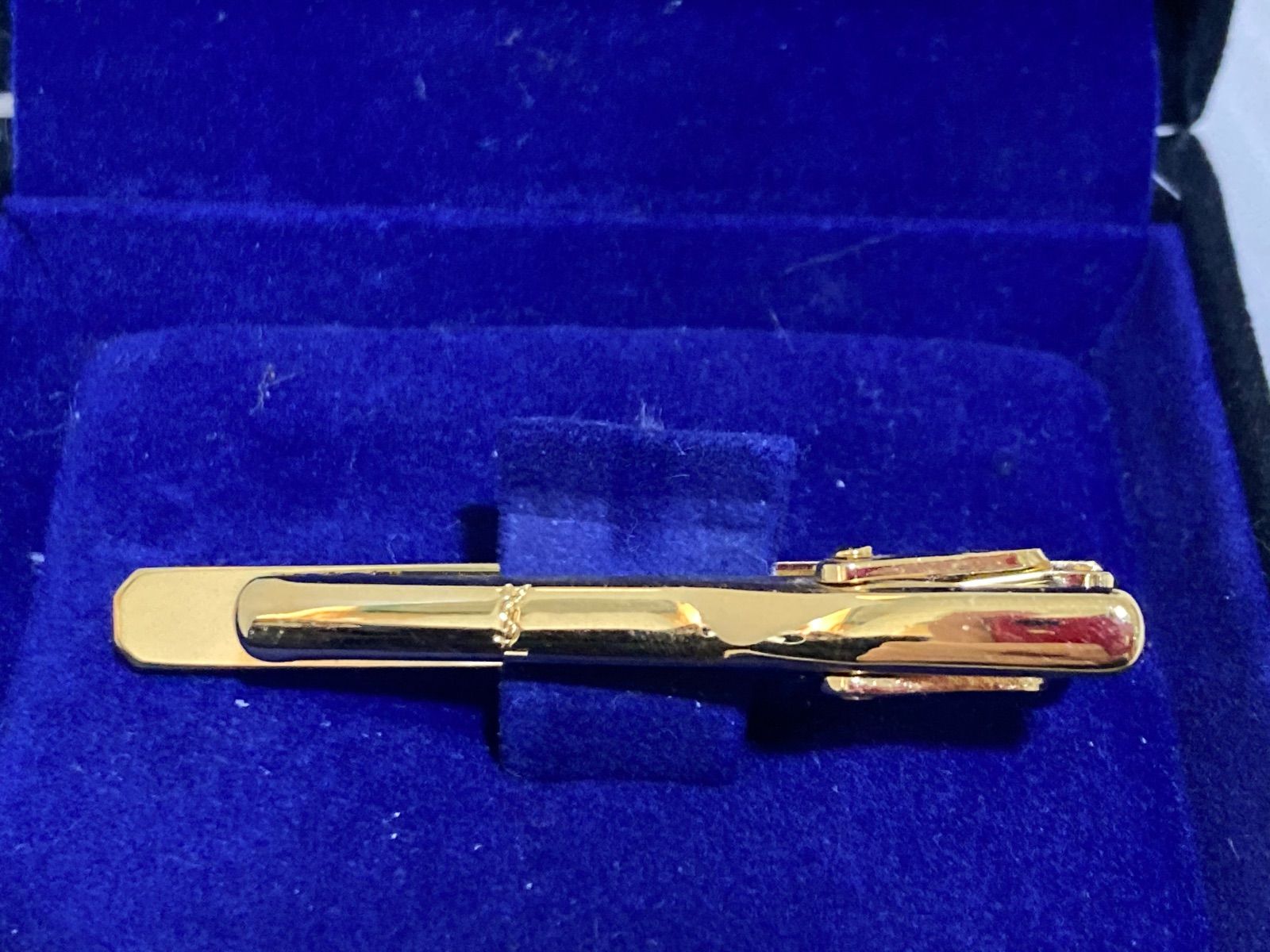 ◆Yves Saint Laurent ネクタイピン No.411 Yves Saint Laurent ネクタイピン - メルカリ