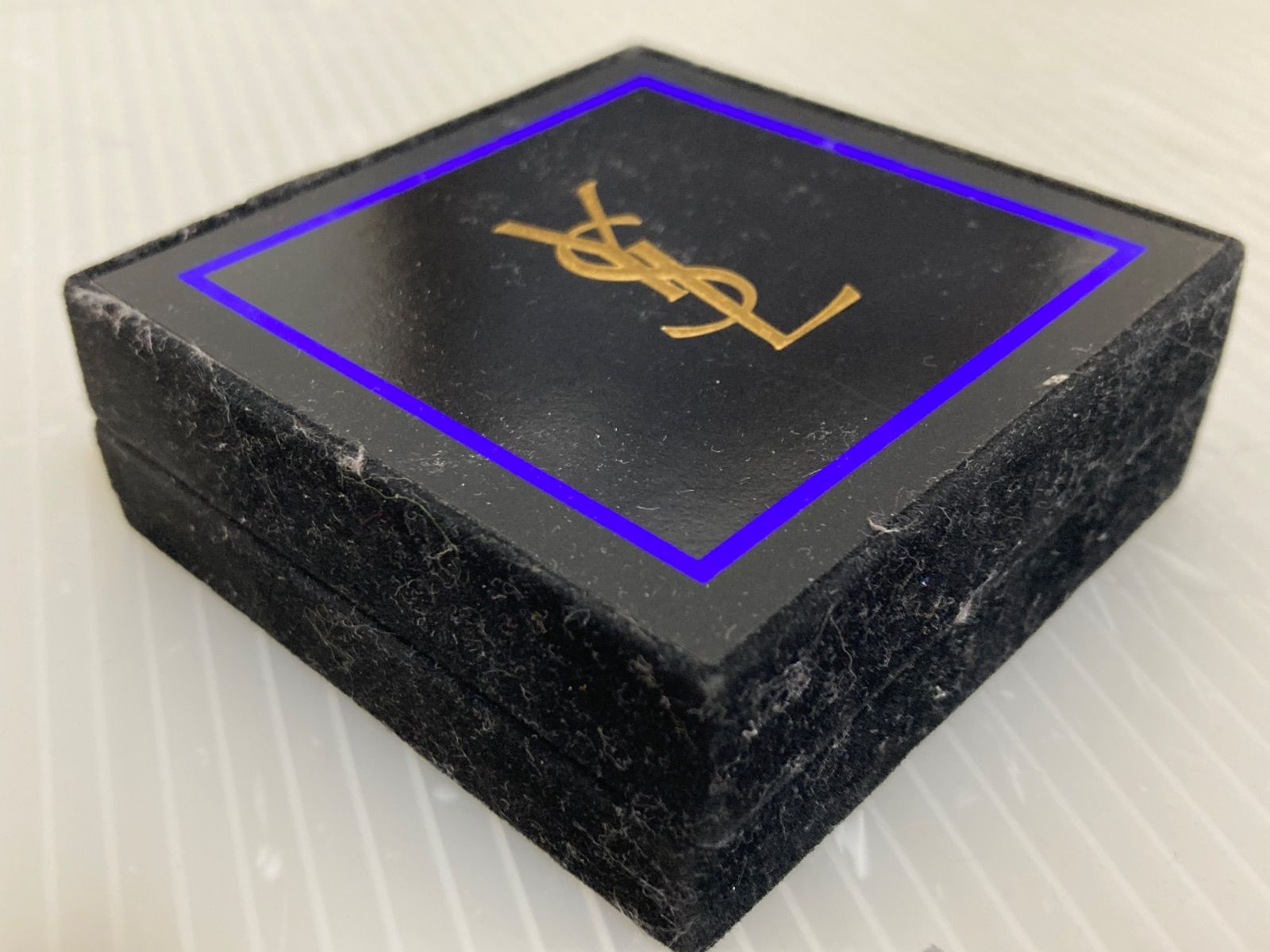 Yves Saint Laurent ネクタイピン - メルカリ