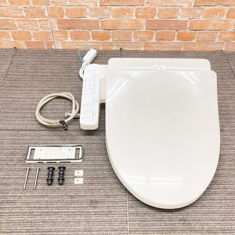 品 製 TOTO 電気温水便座 ウォシュレット シャワートイレ SC 1 パステルアイボリー 大阪市内 直接可 2 L 28