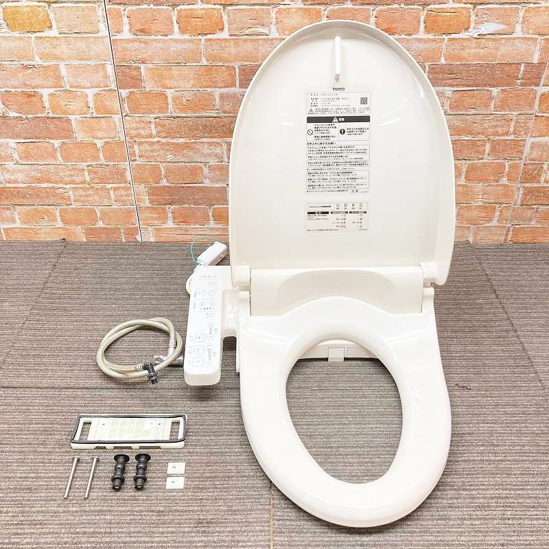 品 製 TOTO 電気温水便座 ウォシュレット シャワートイレ SC 1 パステルアイボリー 大阪市内 直接可 2 L 28