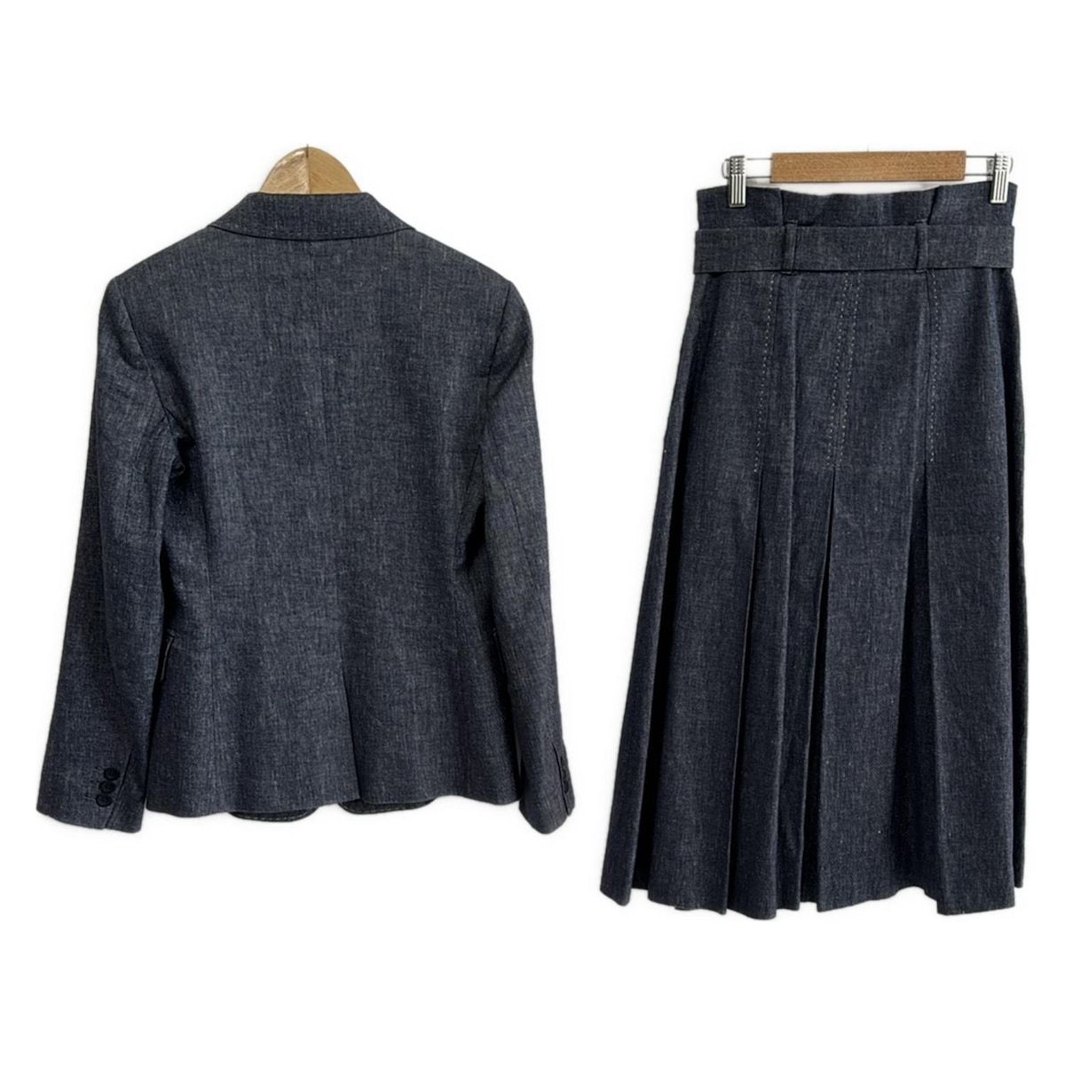 Max Mara STUDIO マックスマーラスタジオ スカートスーツ レディース - ネイビー×白 プリーツ