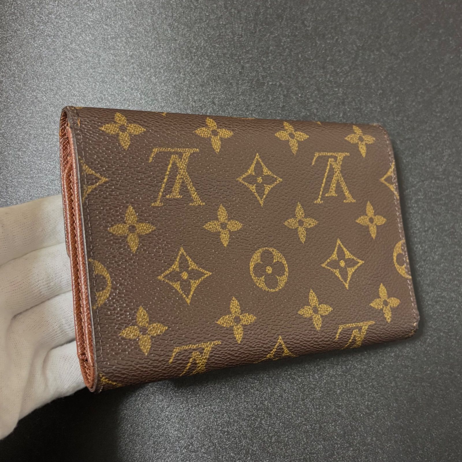ルイヴィトン ポルト トレゾール エテュイ パピエ モノグラム 三つ折り 財布 LOUIS VUITTON ルイヴィトン 三つ折り財布 ポルト トレゾール エテュイ