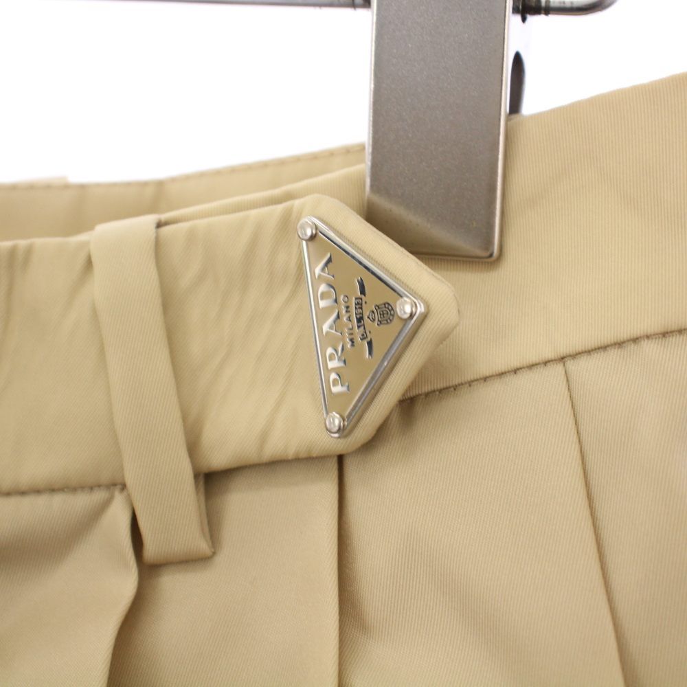 プラダ PRADA RE-NYLON プリーツスカート ロング 三角プレート 42