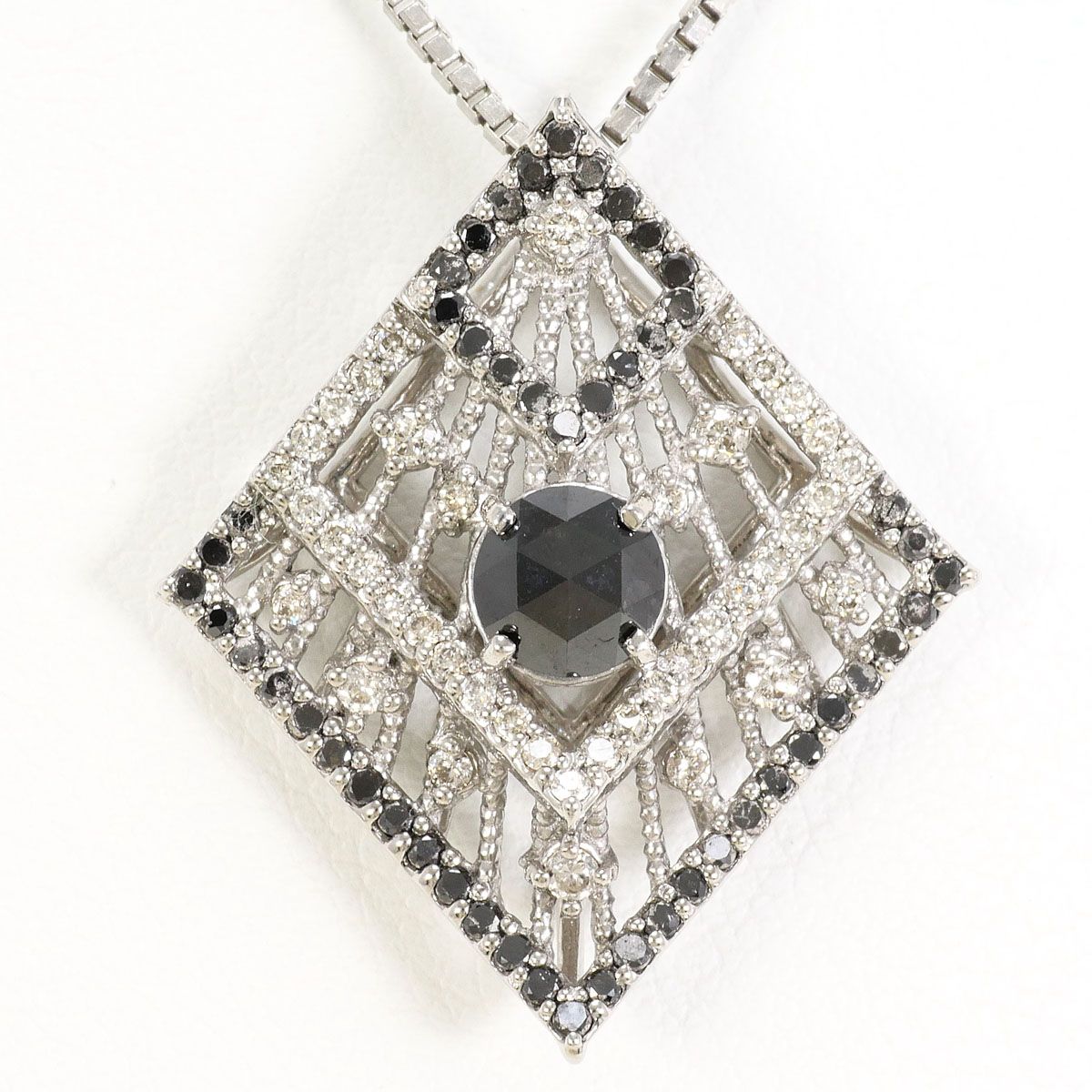 K 18 WG ネックレス ブラックダイヤ 0 40 ct 鑑別書 総重量約8 8 g 約50 cm