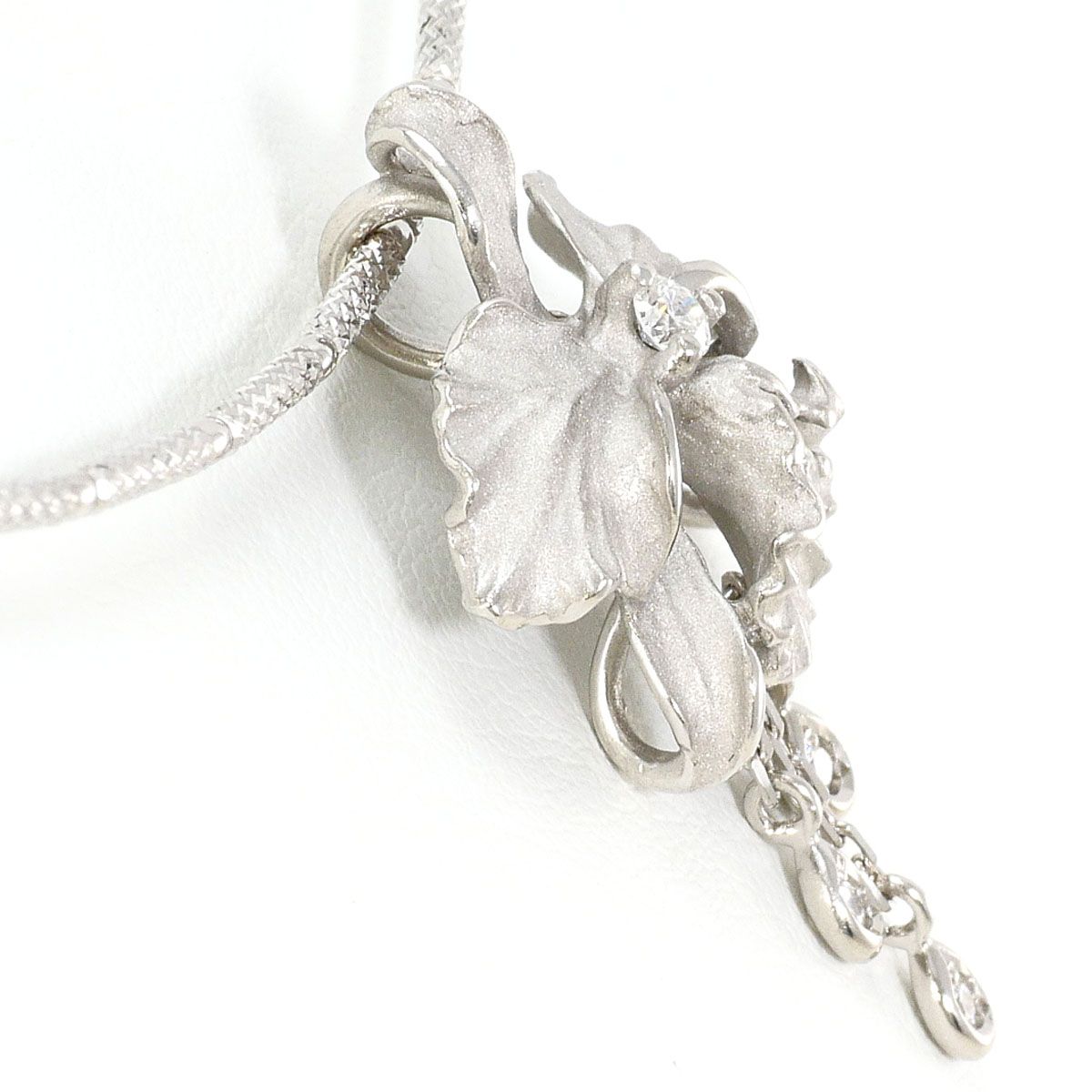 K 18 WG ネックレス ダイヤモンド 0.13 ct 鑑別書 総重量約8.0 g 約46 cm