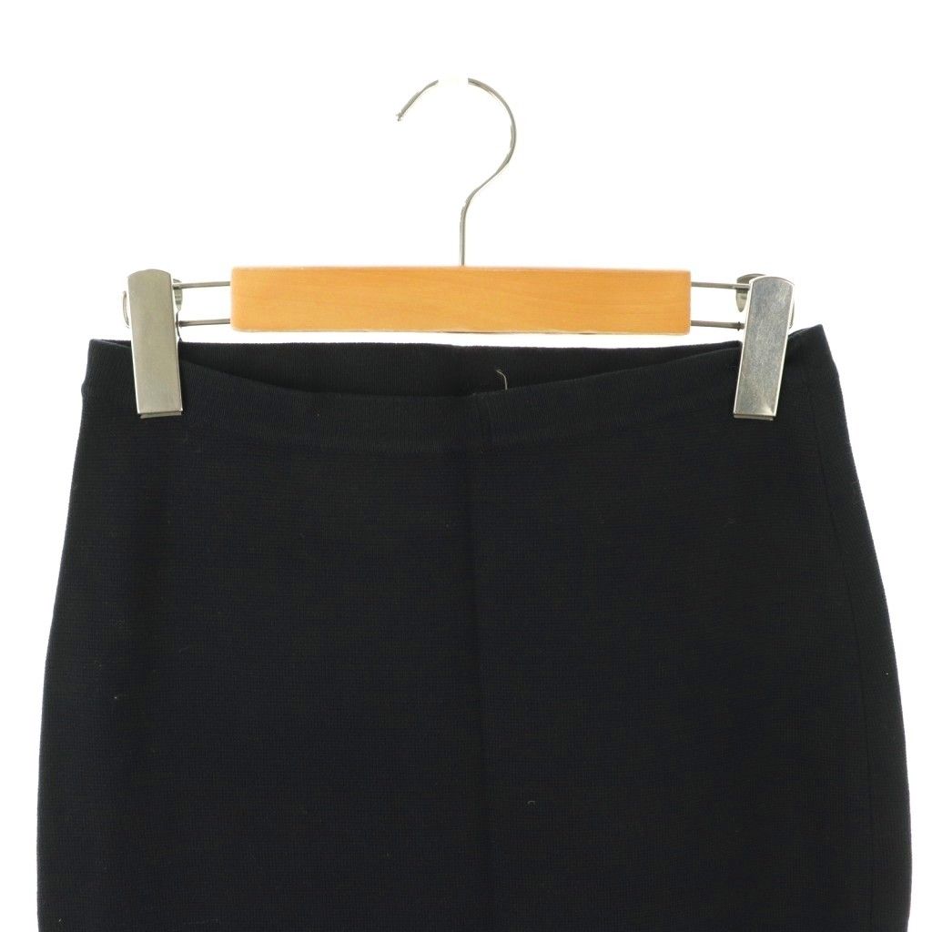 サルヴァトーレフェラガモ Salvatore Ferragamo スカート ひざ丈