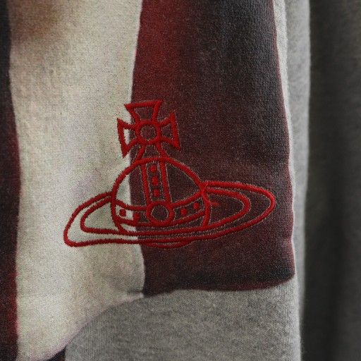 ヴィヴィアンウエストウッドレッドレーベル Vivienne Westwood RED