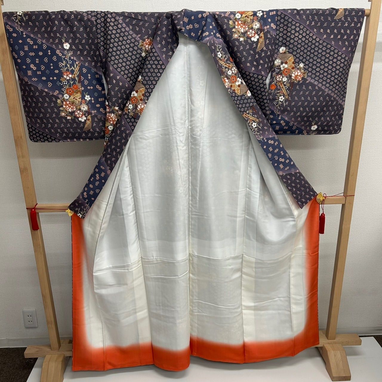 紬 裄67 正絹 素敵な染め 美しい花 袷 着物 MK-2409 - メルカリ