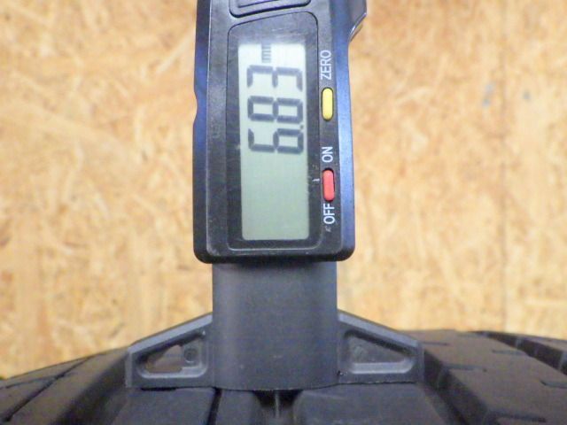 M 297 G 製造 約8部山 BluEarth XT AE 61 235 55 R 20 2本