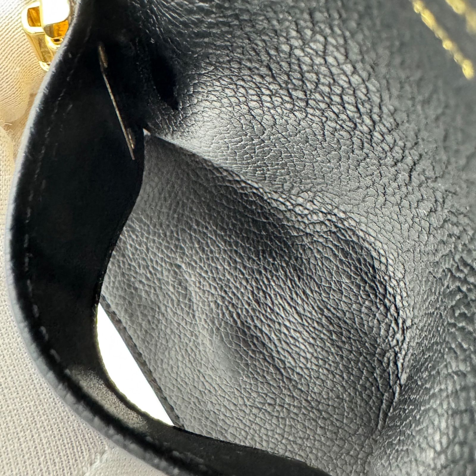 箱付き】ルイヴィトン LOUIS VUITTON ミュルティクレ6 モノグラム アン