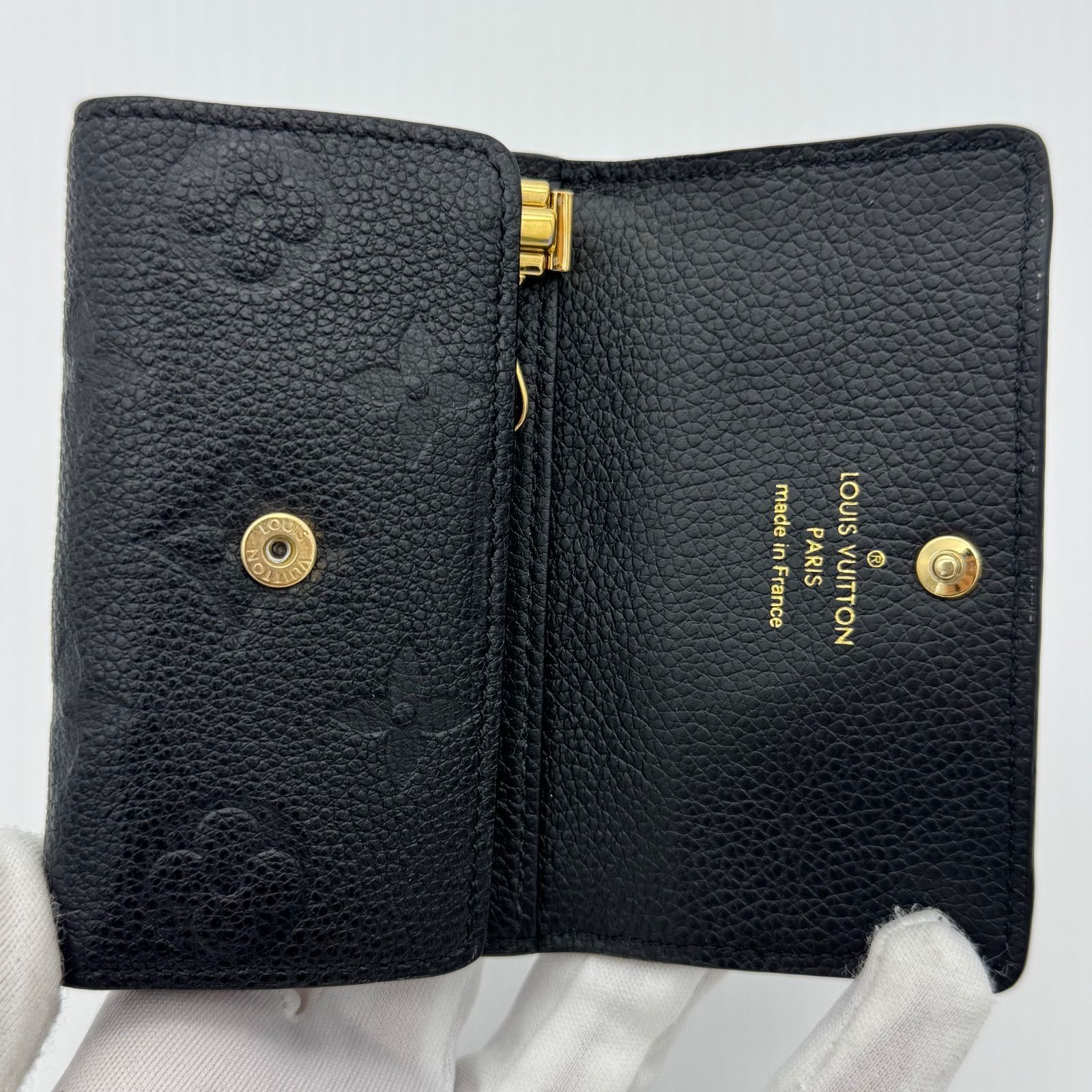 【極美品】新型ICチップ　ルイヴィトン　ミュルティクレ6 エピ　キーケース　黒 極美品】新型ICチップ ルイヴィトン ミュルティクレ6 エピ キーケース