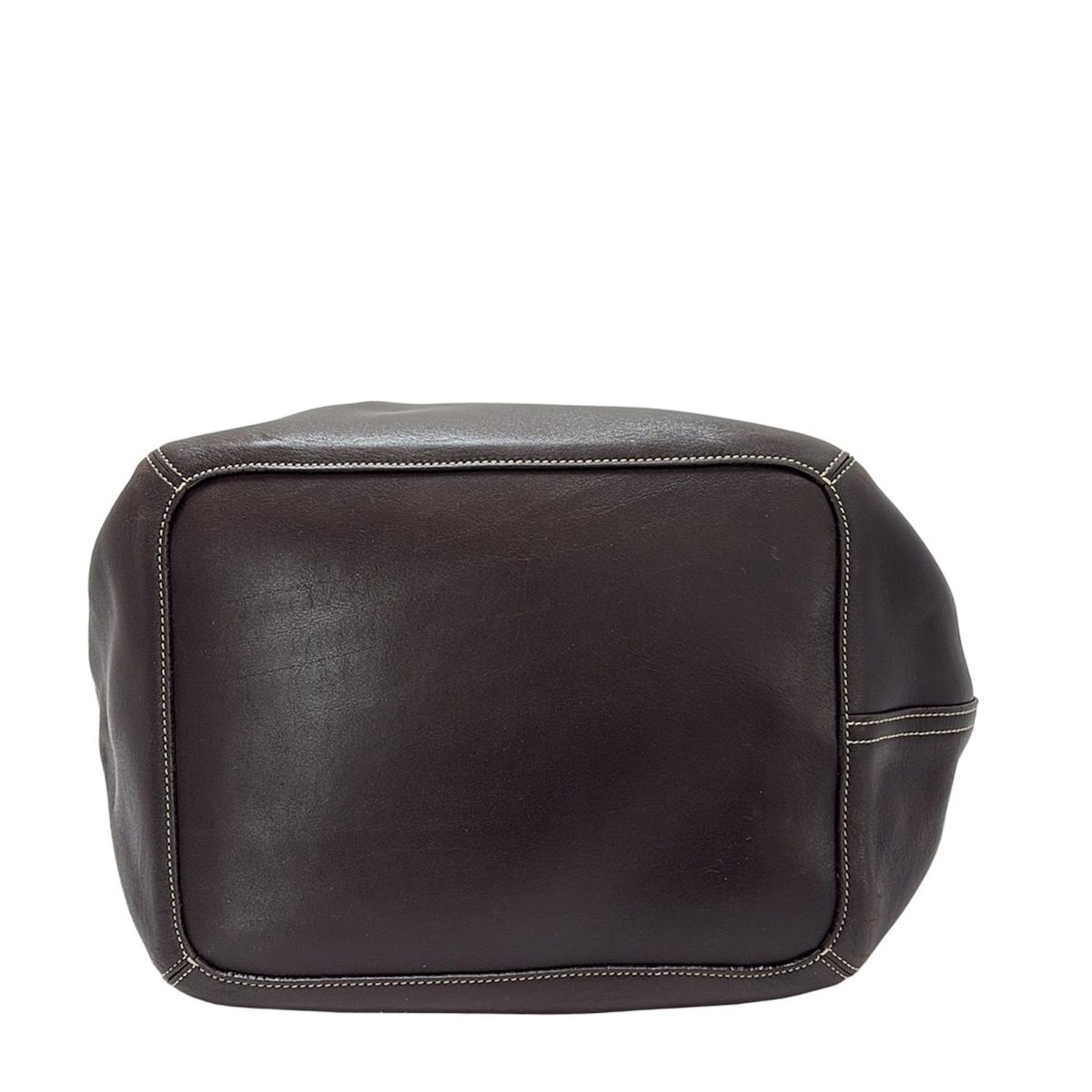 ダークブラウン レザー