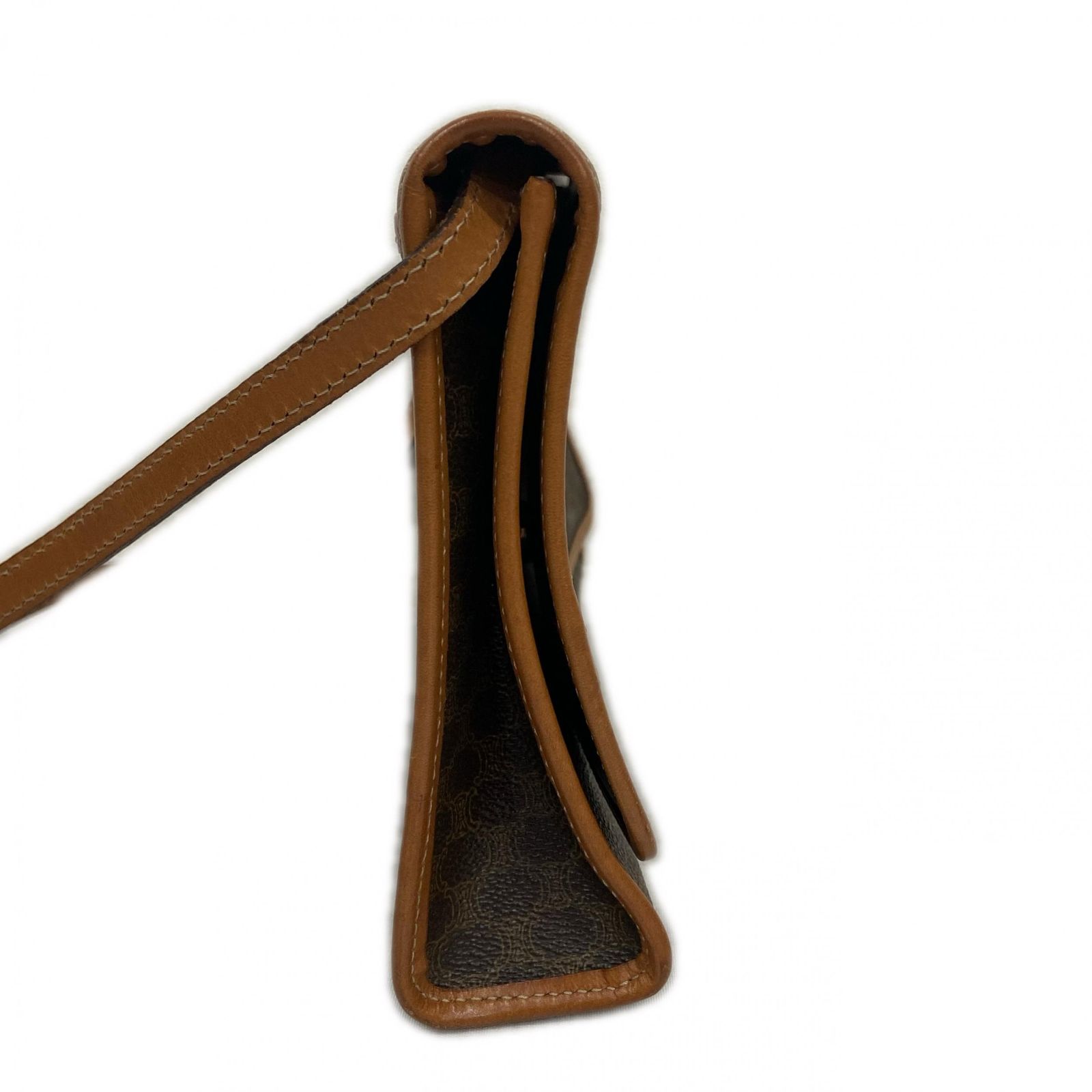 ショルダーバッグ マカダム柄